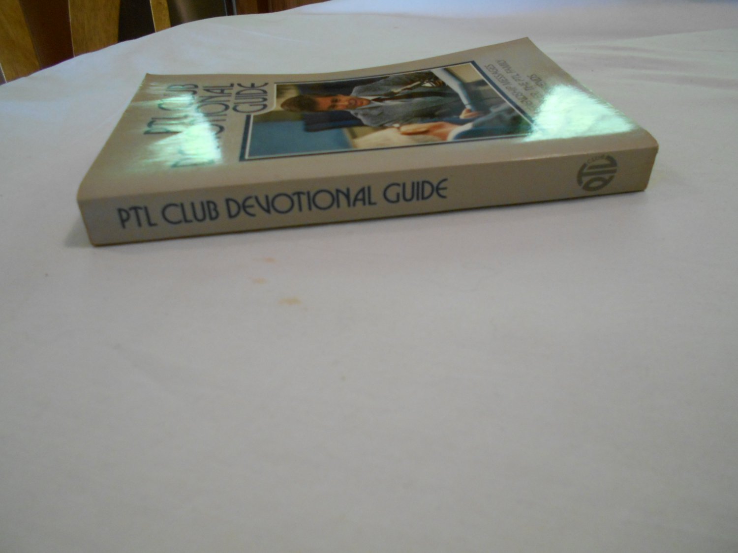 PTL Club Devotional Guide by Jim Bakker (1980) (104) PTL Television ...