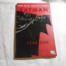 Batman: Year One by Frank Miller, David Mazzucchelli, Richmond Lewis (2005) (185)
