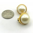 Vintage Faux Pearl Statement Clip On Earrings in Gold Tone Setting (CO1)