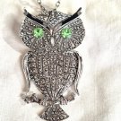 Silver Owl with Peridot / Green Eyes Necklace (bd1)