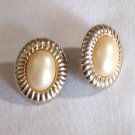 Gold Tone with Faux Mother Of Pearl Button Style Pierced Earrings (BD2) Gold Tone with Faux Mother Of Pearl Button Style Pierced Earrings (BD2)