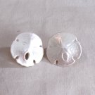 White Shell with Starfish in Center Pierced Earrings (BD2)