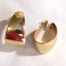 Gold Tone Oval Partial Hoop Pierced Earrings (BD2) Gold Tone Oval Partial Hoop Pierced Earrings (BD2)