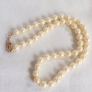Vintage AVON Faux Pearl Necklace 8 1/2" (BD3)