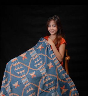 Batik	Ceramics	B-KM-190