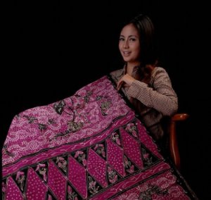 Batik	Tumpal	A-PL-043