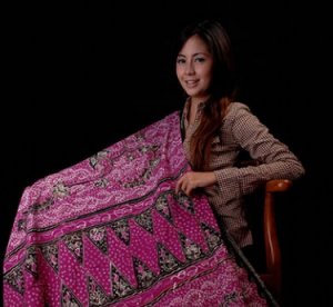 Batik	Tumpal	A-PL-044