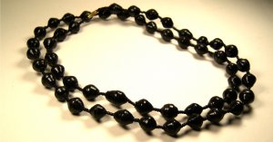 paper bead necklaces