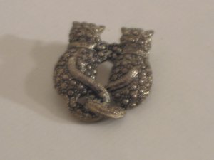 Two Kitties Brooch