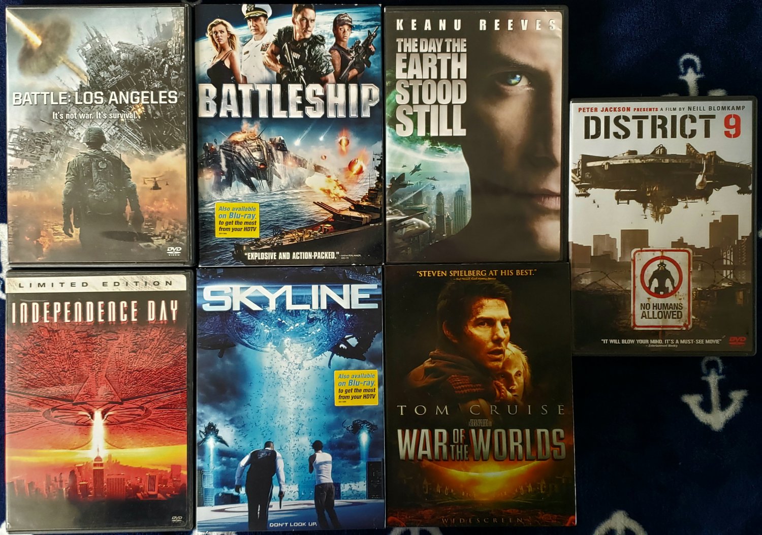 LOT 7 SCIENCE FICTION INVASION BATTLE LOS ANGELES BATTLESHIP DISTRICT 9 SKYLINE