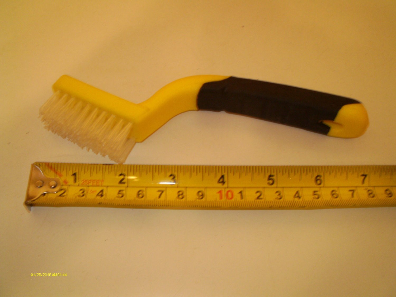 STIFF CLEAR NYLON CLEANING BRUSH w/SOFT RUBBER GRIP HANDLE GROUT TILE