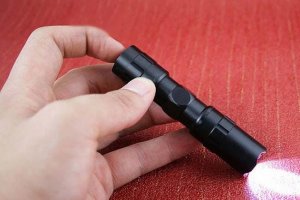 Wholesale Free shipping 10pcs/lot LED torch light,led light,led flashlight