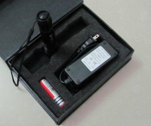 Free Shipping+3 Sets UltraFire WF 501B 3.7V~4.2V CREE Q5 5 mode Flashlight With Charger