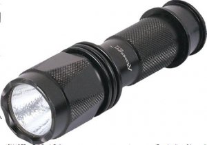 Free Shipping Q3 CREE LED Torch aluminum Flashlight  Above 100 Lumens LED Flashlight