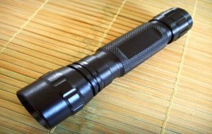 10pcs/Lot 3W Cree P4 CR123A Flashlight CREE P4 Q4 LED Light Flashlight Torch+Holster