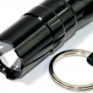 Wholesale free shipping Ultra light LED energy saving mini flashlight