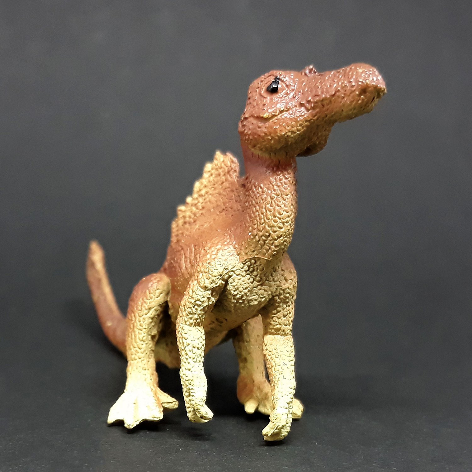 spinosaurus figurine