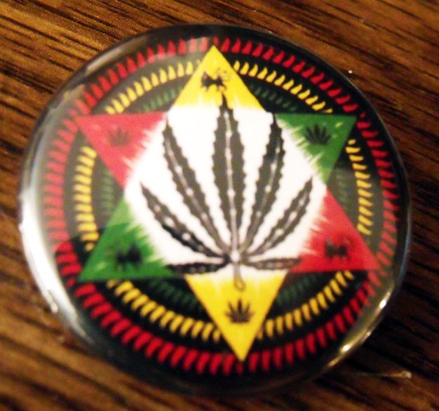 RASTA LEAF STAR pinback button badge 1.25"