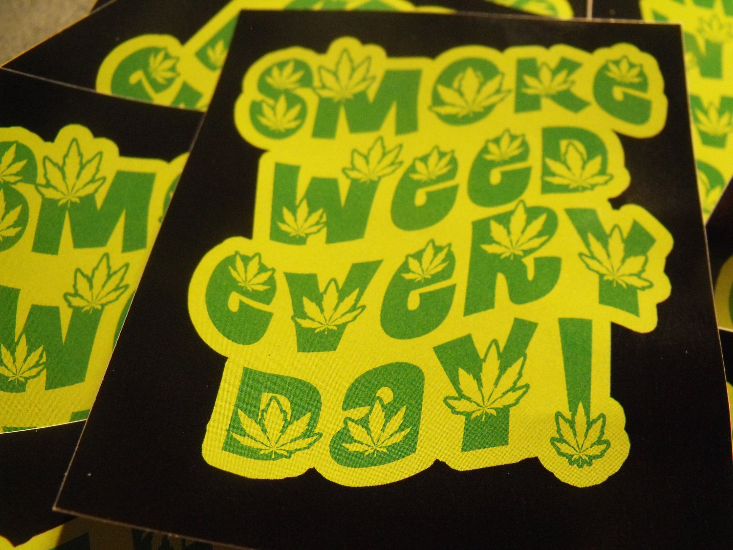 25 SMoKE WEED EVERY DAY!  3" x 2.5" stickers