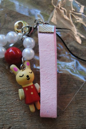 Cute Korean Cell Phone Charm (bunny)