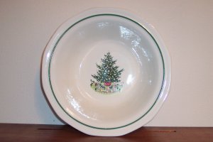 Pfaltzgraff 9" Round Vegetable Serving Bowl Christmas Heritage Dinnerware Dishes locw18