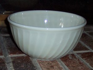 Anchor Hocking FireKing Fire King Ivory Swirl 9 Inch Mixing Bowl #2 Replacement
