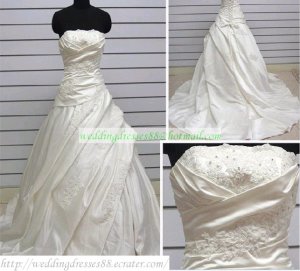 A-line Strapless  White Taffeta  Ruffled Applique Beaded Wedding Dress Bridal Gown S6