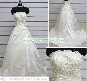 Hot Sale Strapless White Taffeta Ruffled Applique Beaded Chapel Train Wedding Dress Bridal Gown S30
