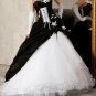 Hot Sale A-line Strapless Wedding Dress Black Taffeta White Organza Ruffled Bridal Gown W180