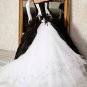 Hot Sale A-line Strapless Wedding Dress Black Taffeta White Organza Ruffled Bridal Gown W180