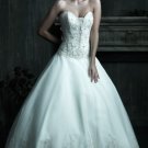 2012 Strapless White Organza Lace Applique Beaded Button wedding dress C206
