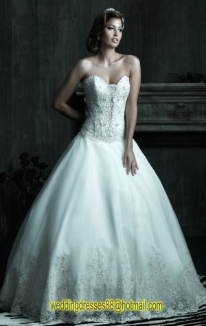 2012 Strapless White Organza Lace Applique Beaded Button wedding dress C206