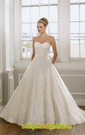 2012 Strapless White Organza Lace Applique Beaded Flower A-line Wedding Dress 1612