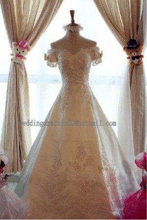 2012 New Style Short Sleeves White Ivory Satin Lace Applique Beaded Bridal Gown wedding dress CS18