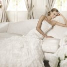 2013 Strapless White Ivory Chiffon Organza Alencon Lace Beaded Pleat Bridal Gown wedding dress