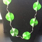 variagated green wavy round necklace