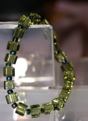 Green cubed stretch