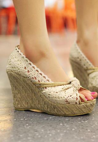 Cylo Lace Wedge Shoes