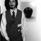 STEVE JOBS SIGNED 8X10 RP 1977 PHOTO * APPLE COMPUTER STEVE JOBS SIGNED 8X10 RP 1977 PHOTO * APPLE COMPUTER