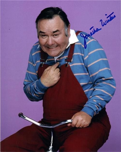 JONATHAN WINTERS SIGNED PHOTO 8X10 RP AUTOGRAPHED