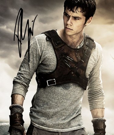 * DYLAN O'BRIEN SIGNED POSTER PHOTO 8X10 RP AUTOGRAPHED THE MAZE RUNNERTEEN WOLF