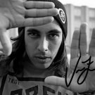 VIC FUENTES SIGNED PHOTO 8X10 RP AUTOGRAPHED PIERCE THE VEIL VIC FUENTES SIGNED PHOTO 8X10 RP AUTOGRAPHED PIERCE THE VEIL