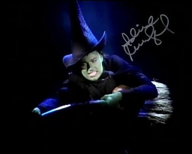 IDINA MENZEL SIGNED PHOTO 8X10 RP AUTOGRAPHED ** WICKED THE MUSICAL **