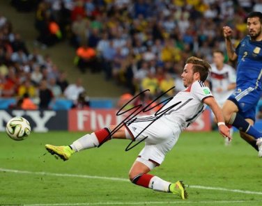 * MARIO GOTZE SIGNED POSTER PHOTO 8X10 RP AUTOGRAPHED GERMANY WINNING SHOT !