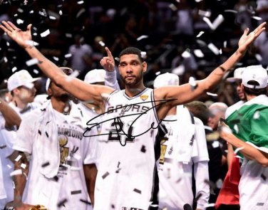 TIM DUNCAN SIGNED PHOTO 8X10 RP AUTOGRAPHED SAN ANTONIO SPURS