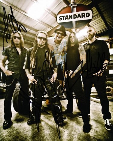 FIVE FINGER DEATH PUNCH BAND SIGNED PHOTO 8X10 RP AUTOGRAPHED