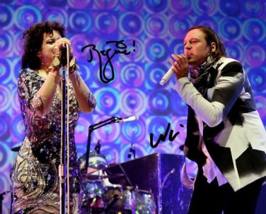 WIN BUTLER REGINE CHASSAGNE SIGNED AUTOGRAPHED PHOTO 8X10 RP ARCADE FIRE FUNERAL