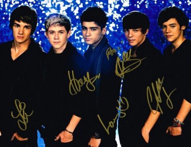 ONE DIRECTION FULL GROUP SIGNED AUTOGRAPHED POSTER PHOTO RP 8X10 HARRY STYLES