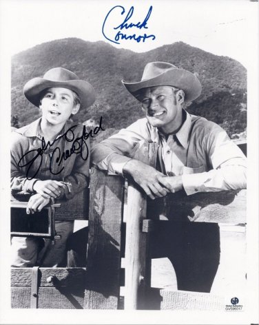 JOHNNY CRAWFORD CHUCK CONNORS SIGNED PHOTO 8X10 AUTOGRAPHED THE RIFLEMAN CAST