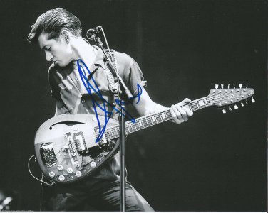 ARCTIC MONKEYS SIGNER ALEX TURNER SIGNED PHOTO 8X10 RP AUTOGRAPHED